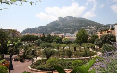 Large 3/4 bedroom apartment - Fontvielle