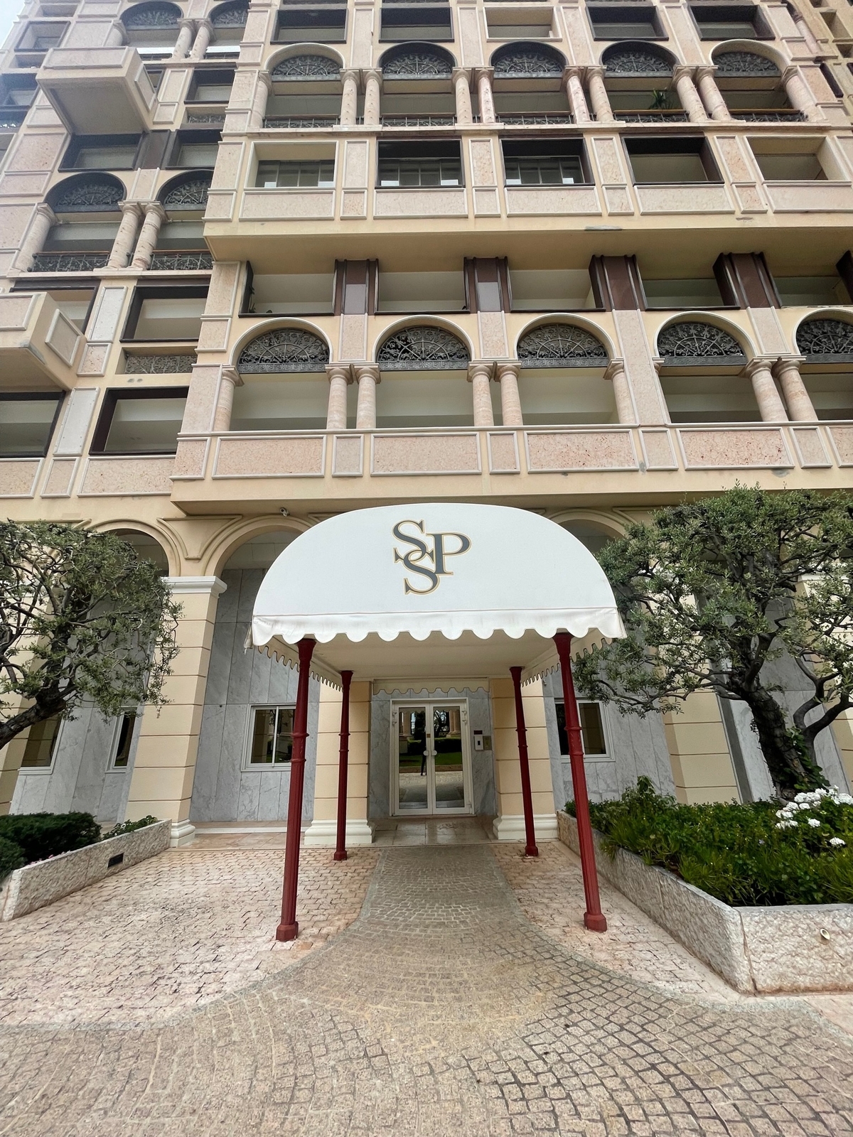 Location 3 pièces à la location au Seaside Plaza Monaco MonteCarlo