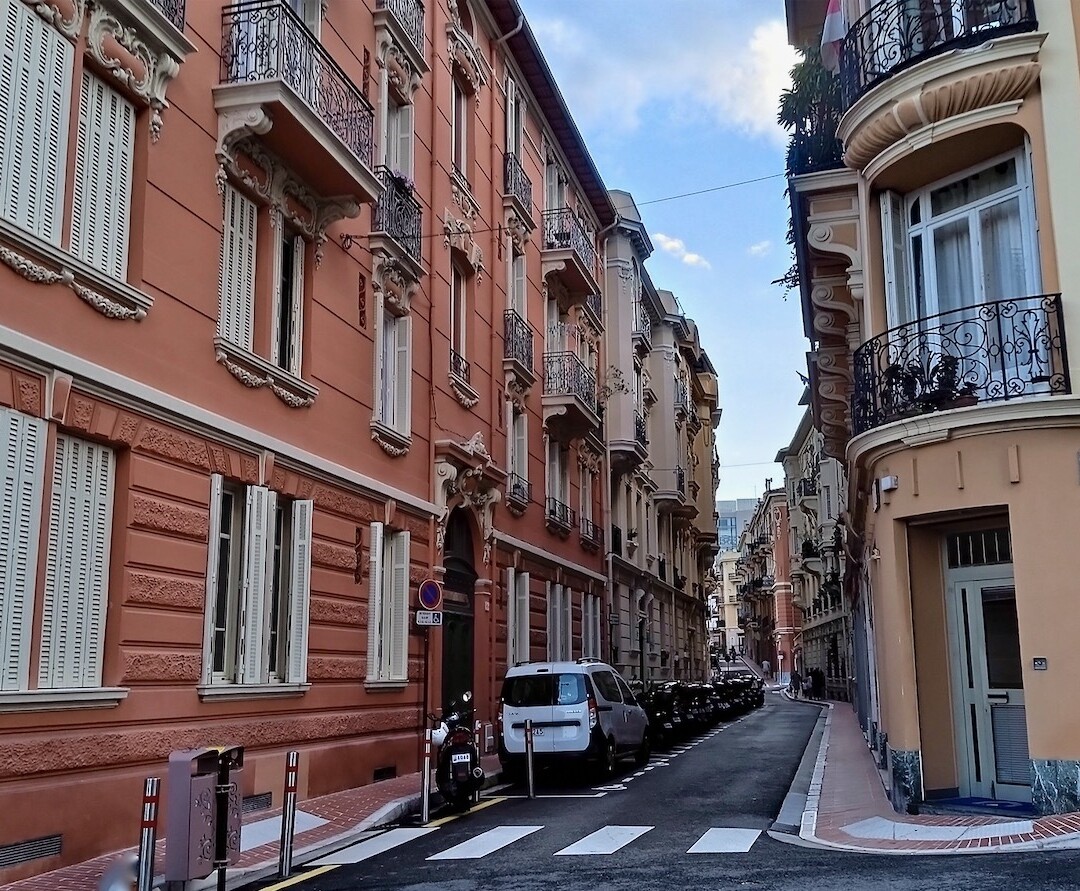 Bureaux, commerces et locaux professionnels à vendre ou à louer à Monaco