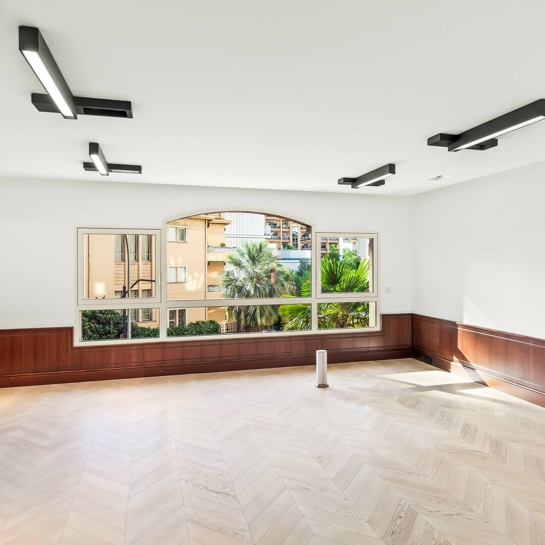 Uffici, negozi e locali professionali in vendita o in affitto a Monaco
