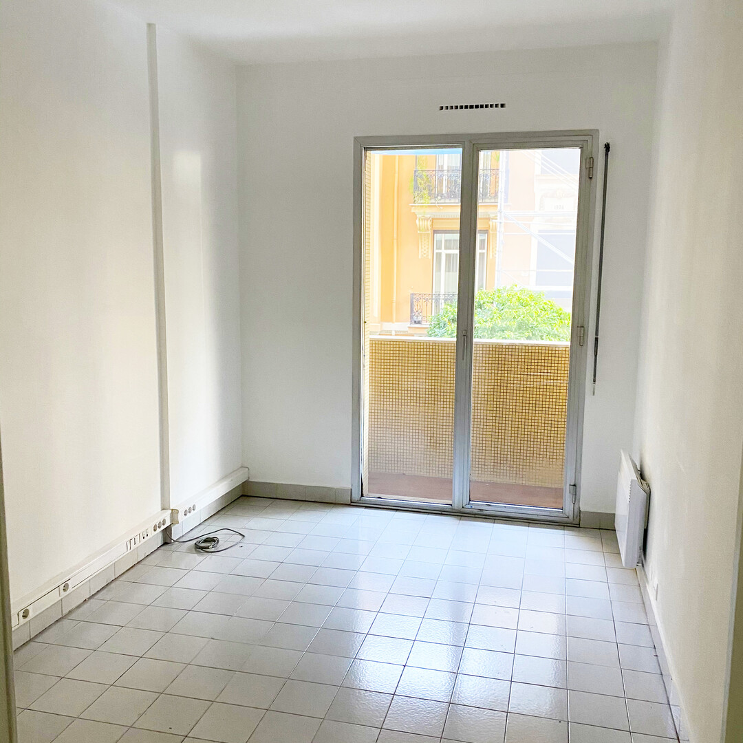 Tutte le offerte di uffici da affittare a Monte Carlo - Annunci immobiliari a Monaco