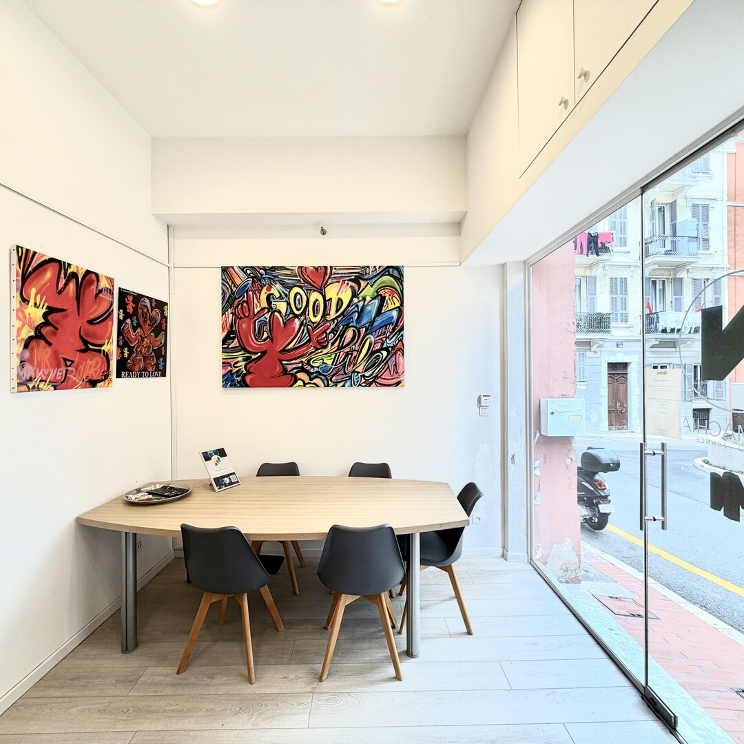 Uffici, negozi e locali professionali in vendita o in affitto a Monaco