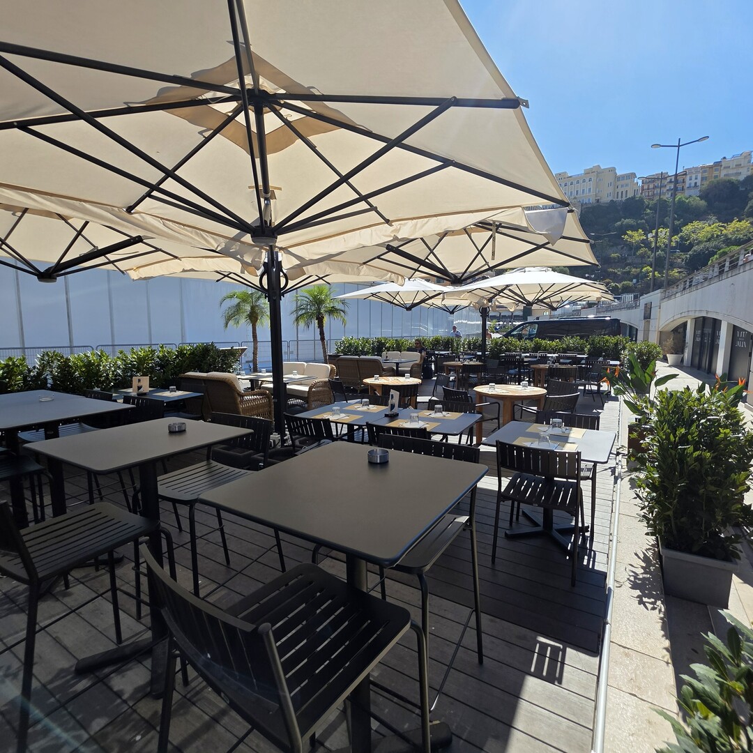 Uffici, negozi e locali professionali in vendita o in affitto a Monaco
