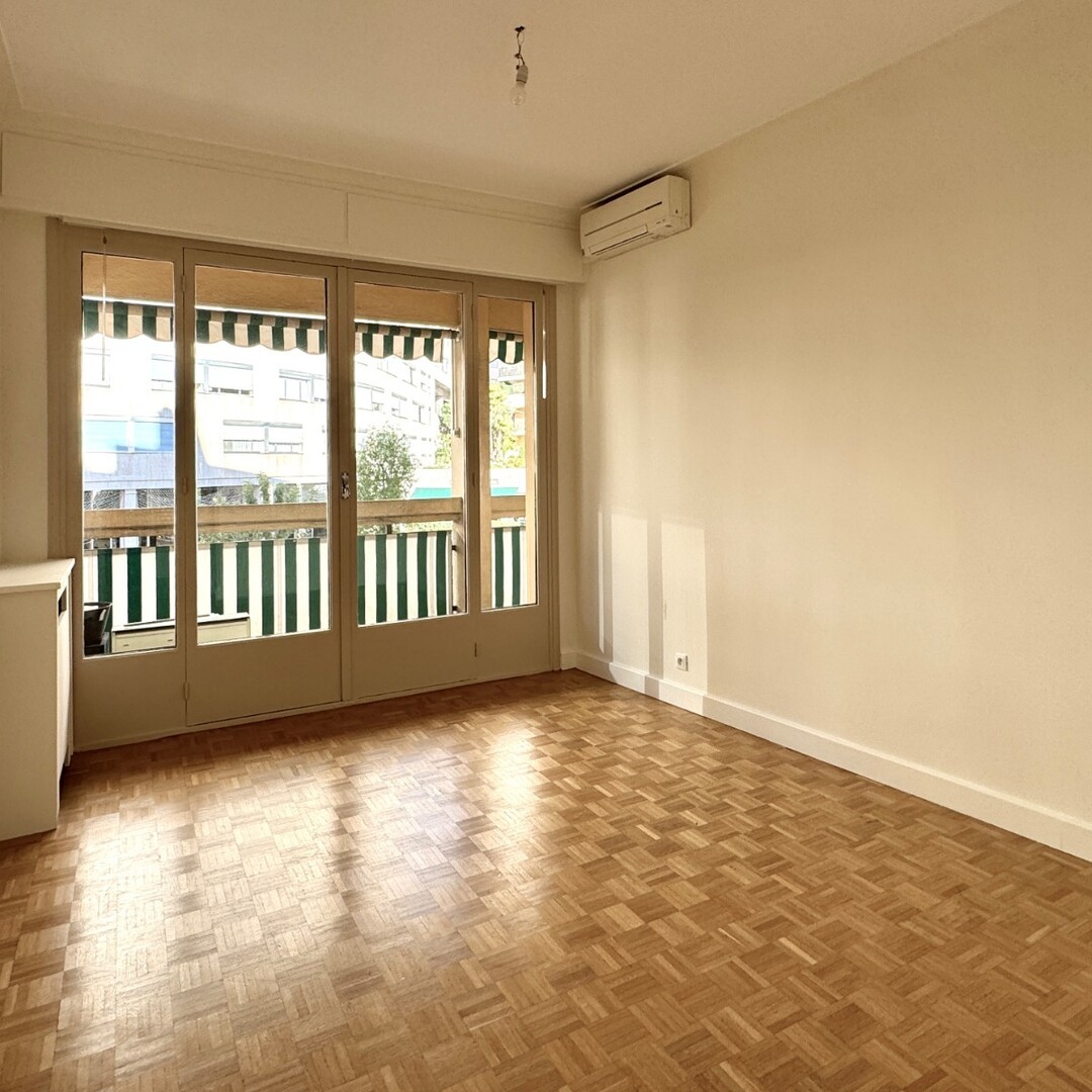 Bureaux, commerces et locaux professionnels à vendre ou à louer à Monaco