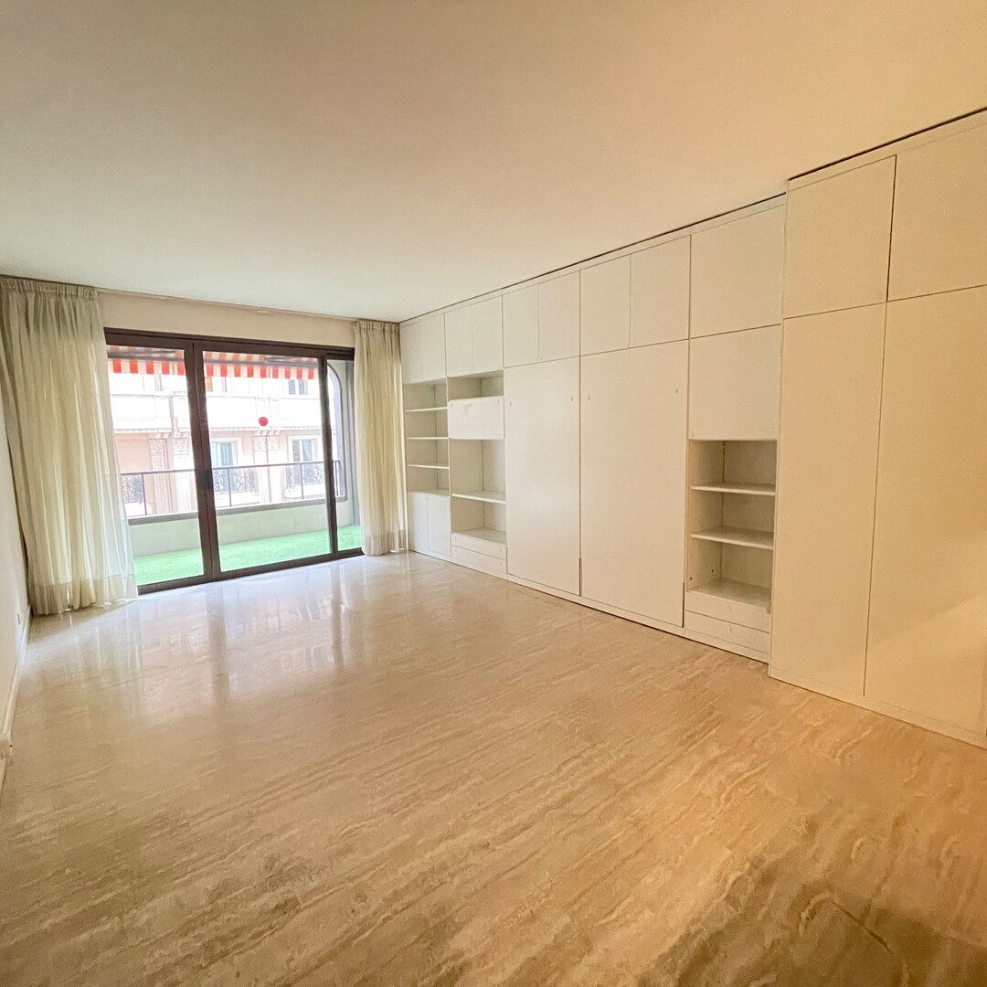 Offices, commercial lease and premises for sale or to rent in Monaco