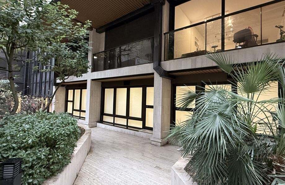 Offices, commercial lease and premises for sale or to rent in Monaco
