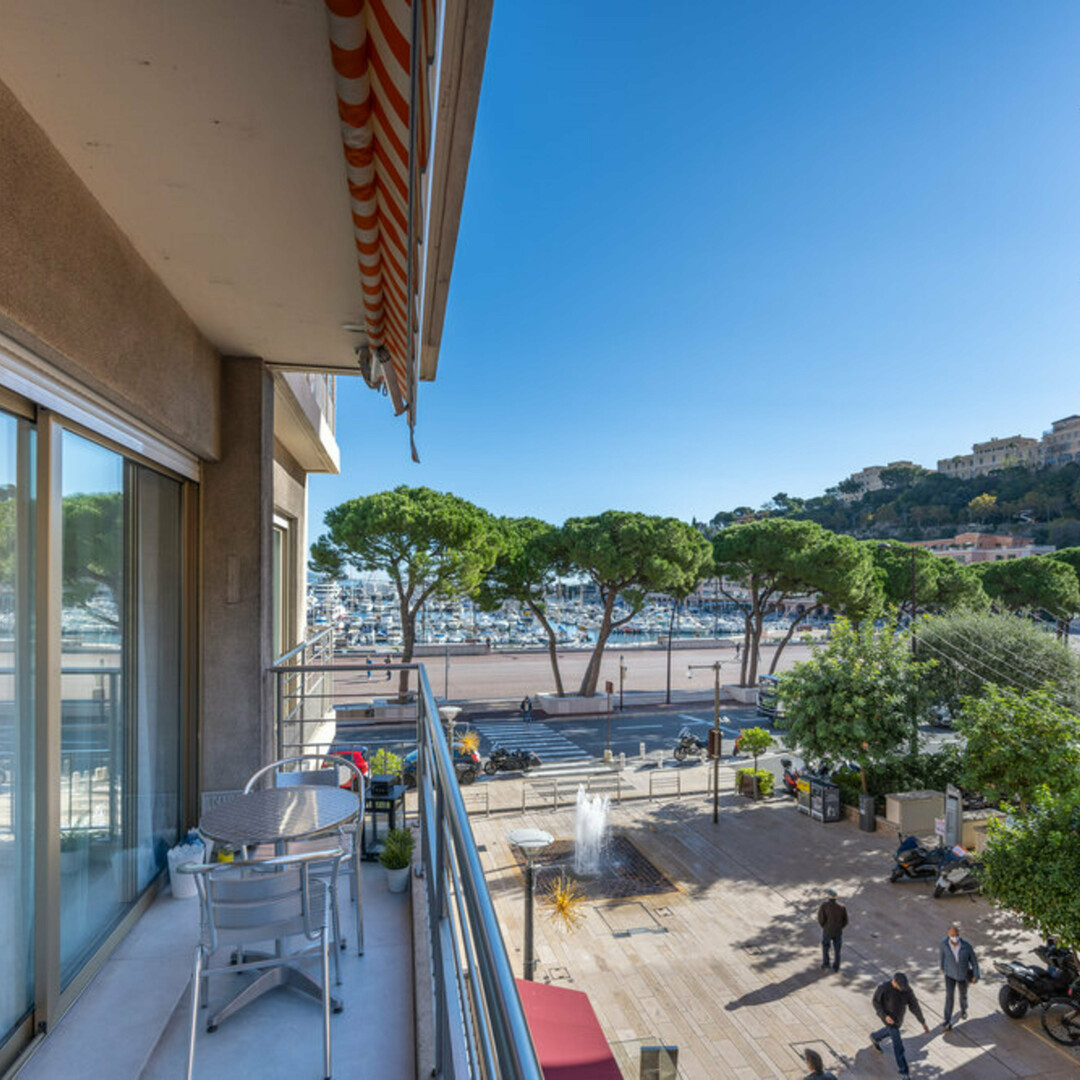 Uffici, negozi e locali professionali in vendita o in affitto a Monaco