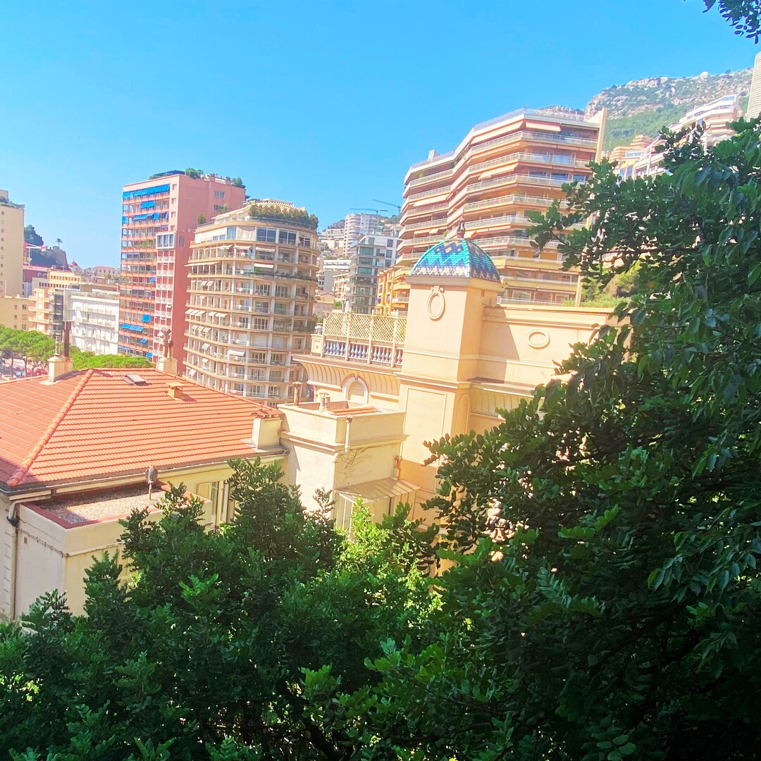 Uffici, negozi e locali professionali in vendita o in affitto a Monaco