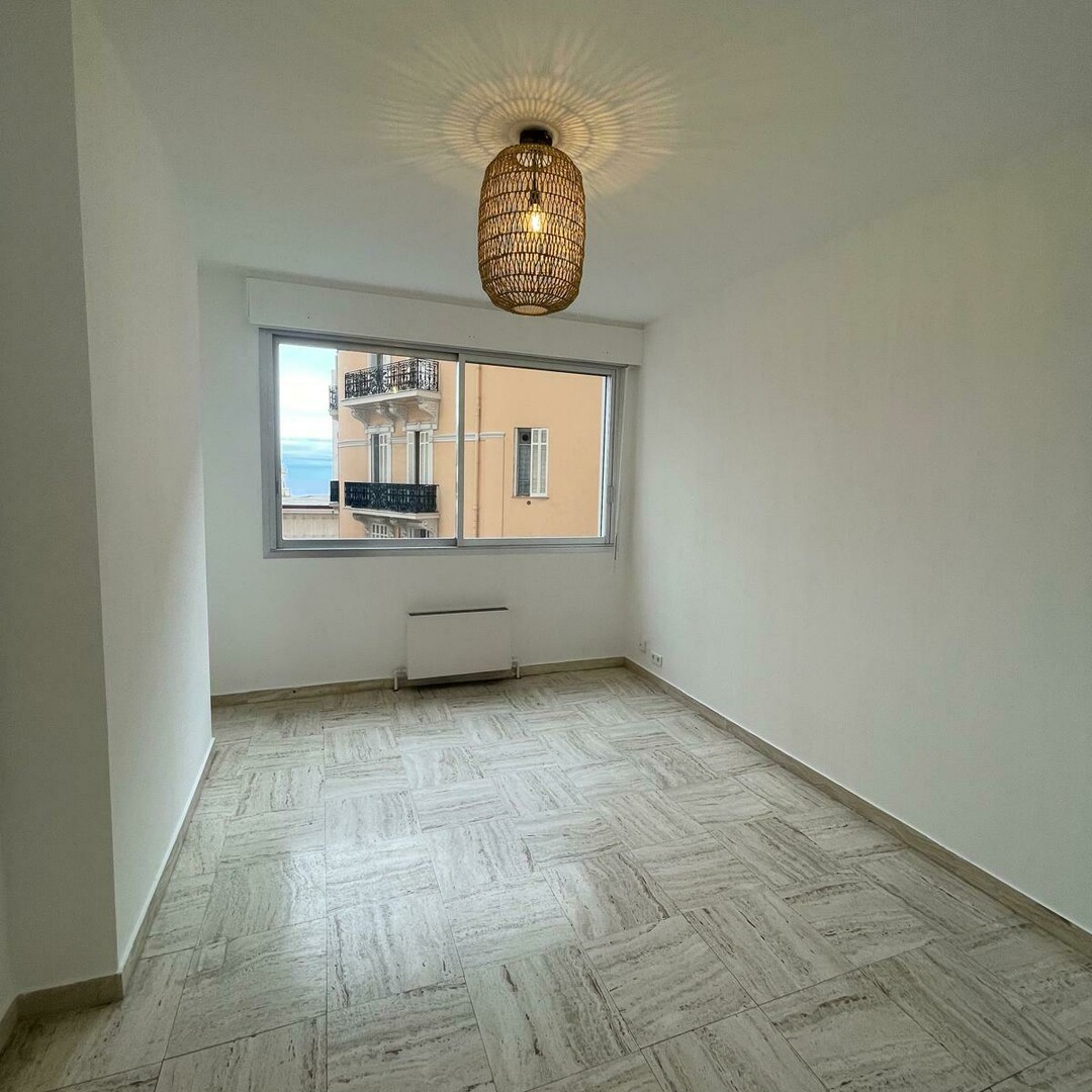 Uffici, negozi e locali professionali in vendita o in affitto a Monaco