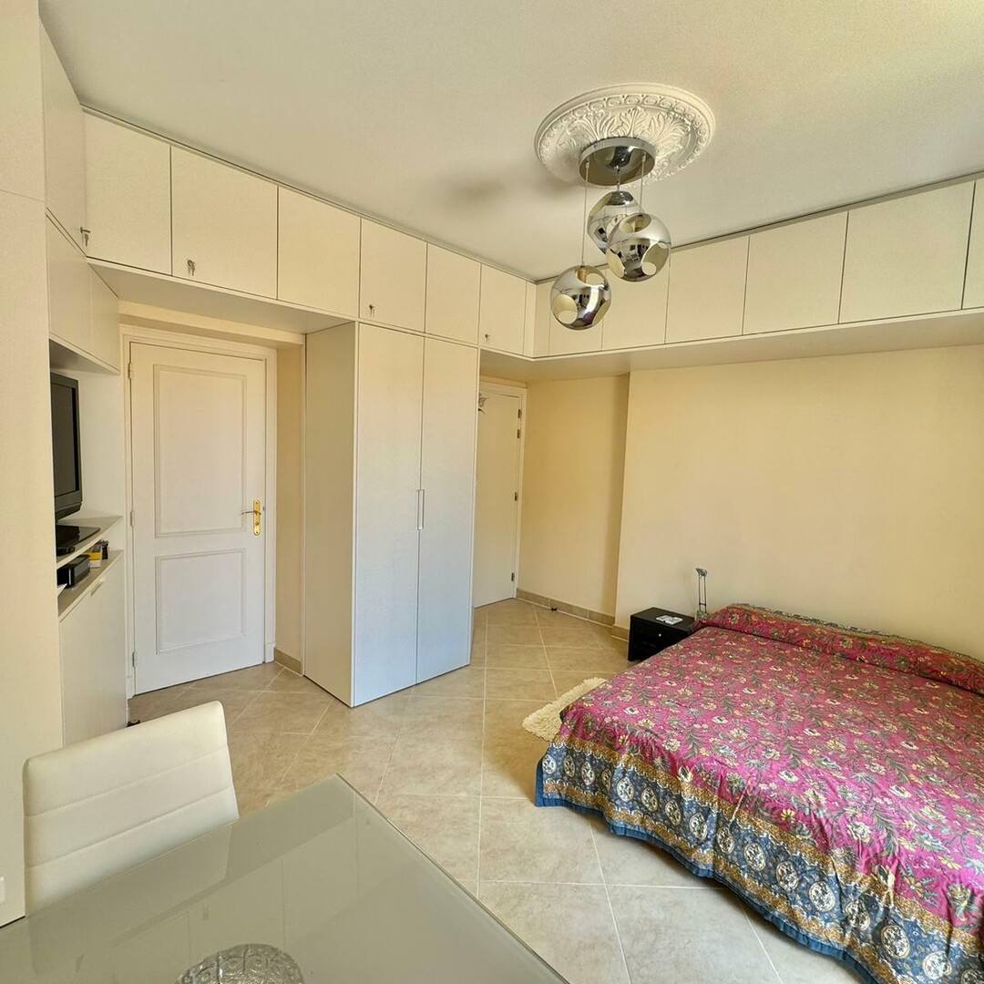 Uffici, negozi e locali professionali in vendita o in affitto a Monaco