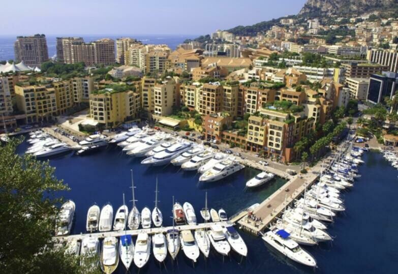 Uffici, negozi e locali professionali in vendita o in affitto a Monaco