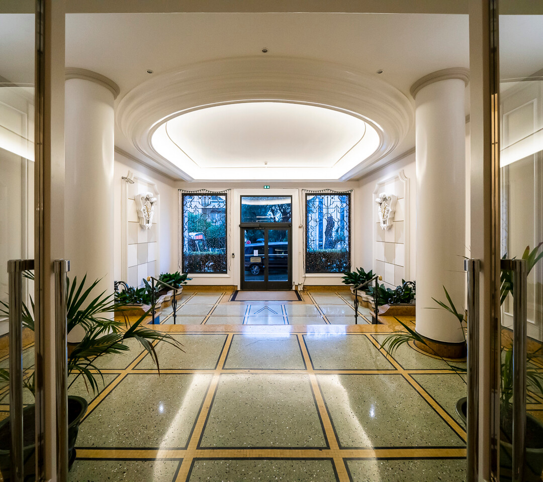 Offices, commercial lease and premises for sale or to rent in Monaco