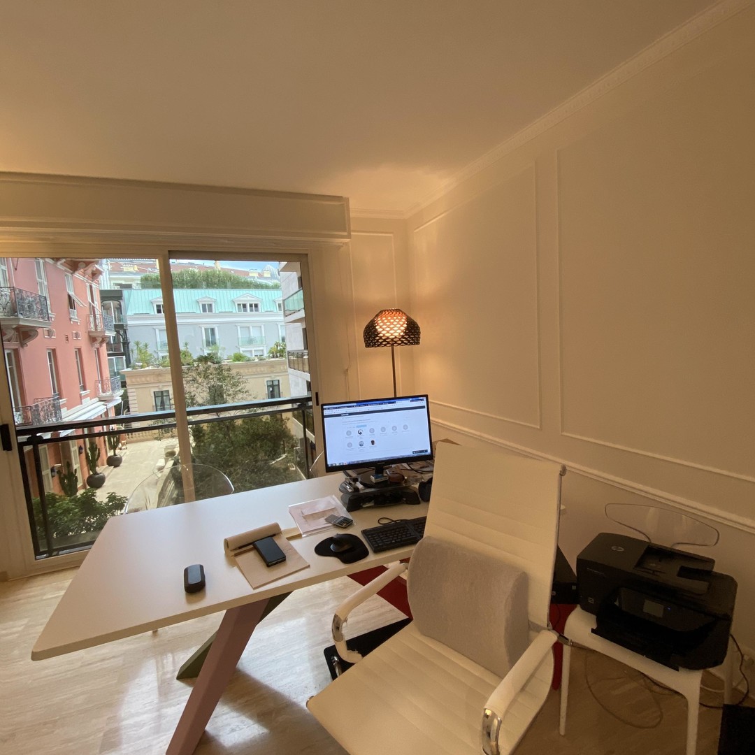 Offices, commercial lease and premises for sale or to rent in Monaco