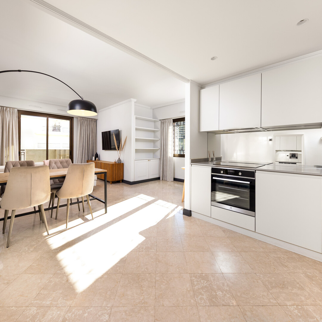 Uffici, negozi e locali professionali in vendita o in affitto a Monaco