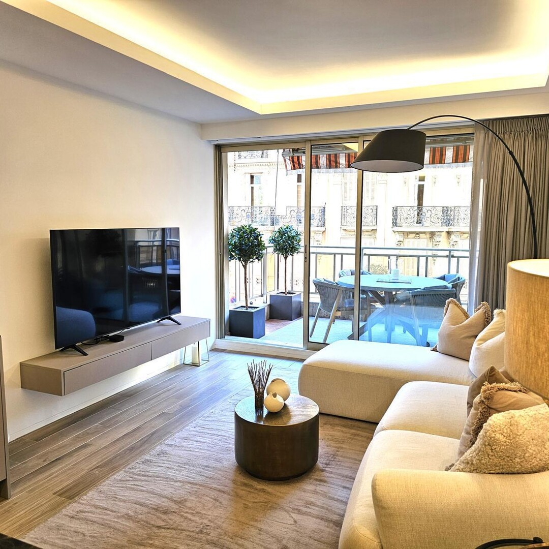 Uffici, negozi e locali professionali in vendita o in affitto a Monaco