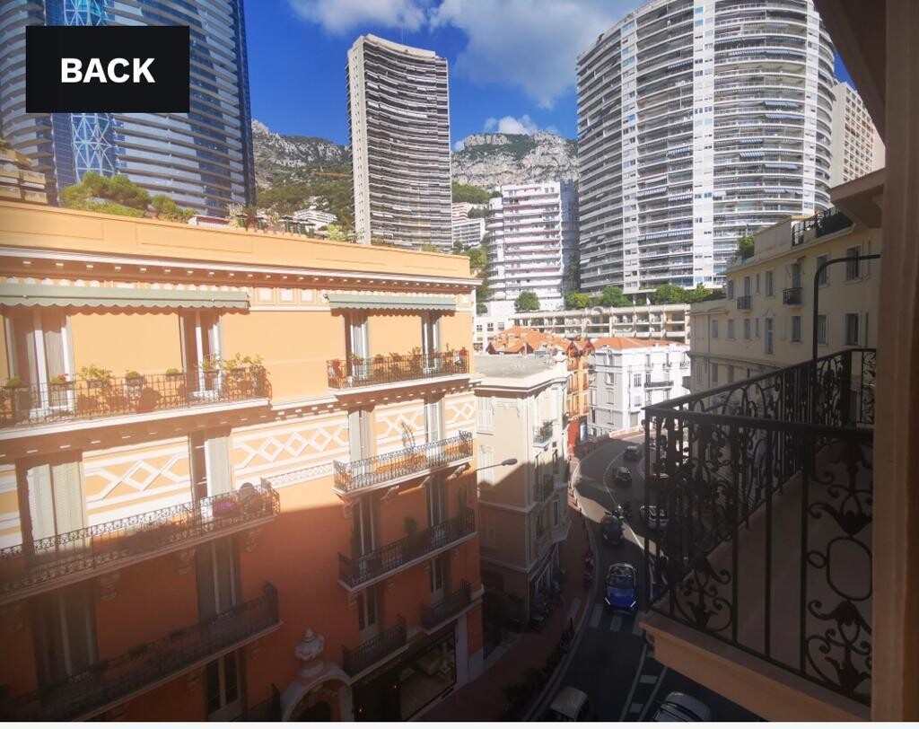 Uffici, negozi e locali professionali in vendita o in affitto a Monaco