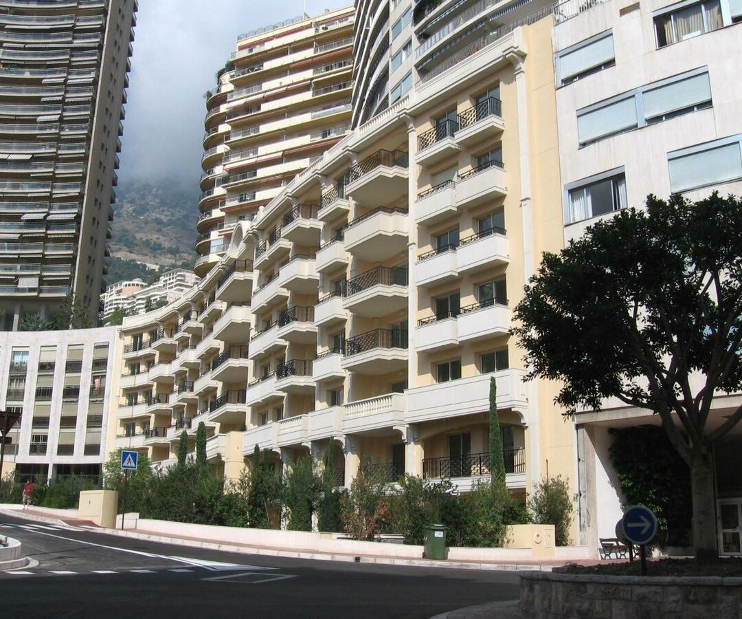Uffici, negozi e locali professionali in vendita o in affitto a Monaco