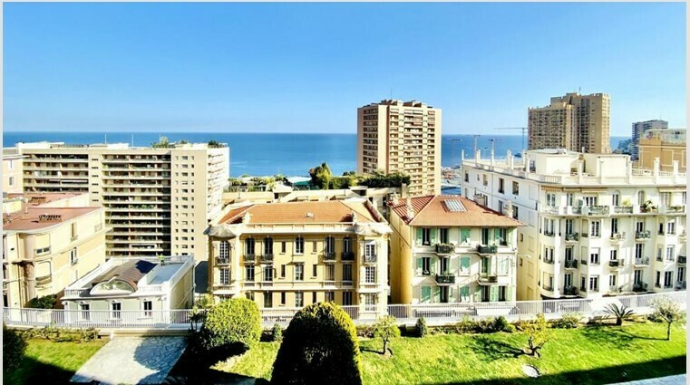 Uffici, negozi e locali professionali in vendita o in affitto a Monaco
