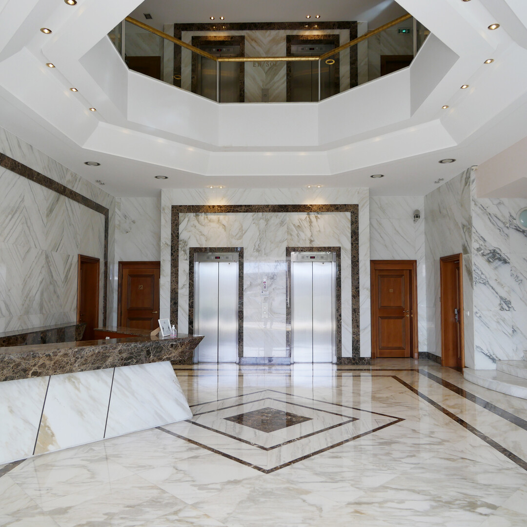 Uffici, negozi e locali professionali in vendita o in affitto a Monaco