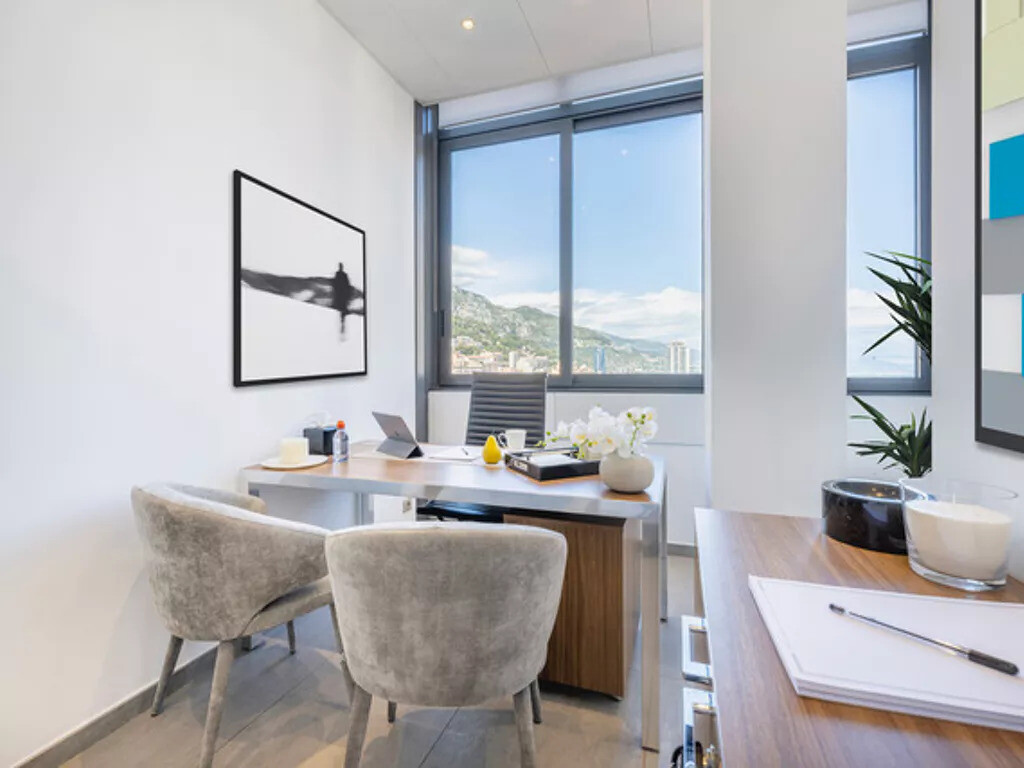 Uffici, negozi e locali professionali in vendita o in affitto a Monaco