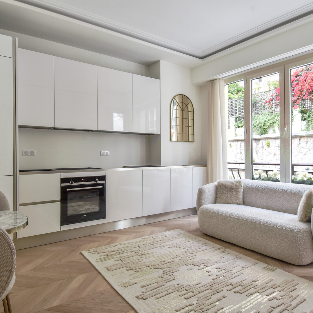 Offices, commercial lease and premises for sale or to rent in Monaco