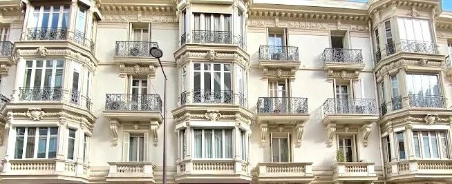 Uffici, negozi e locali professionali in vendita o in affitto a Monaco