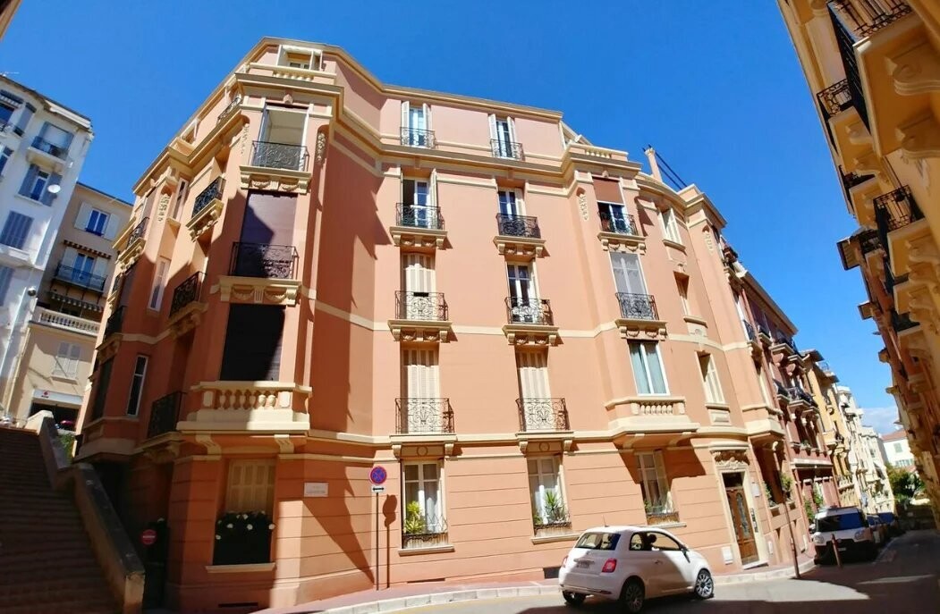 Uffici, negozi e locali professionali in vendita o in affitto a Monaco