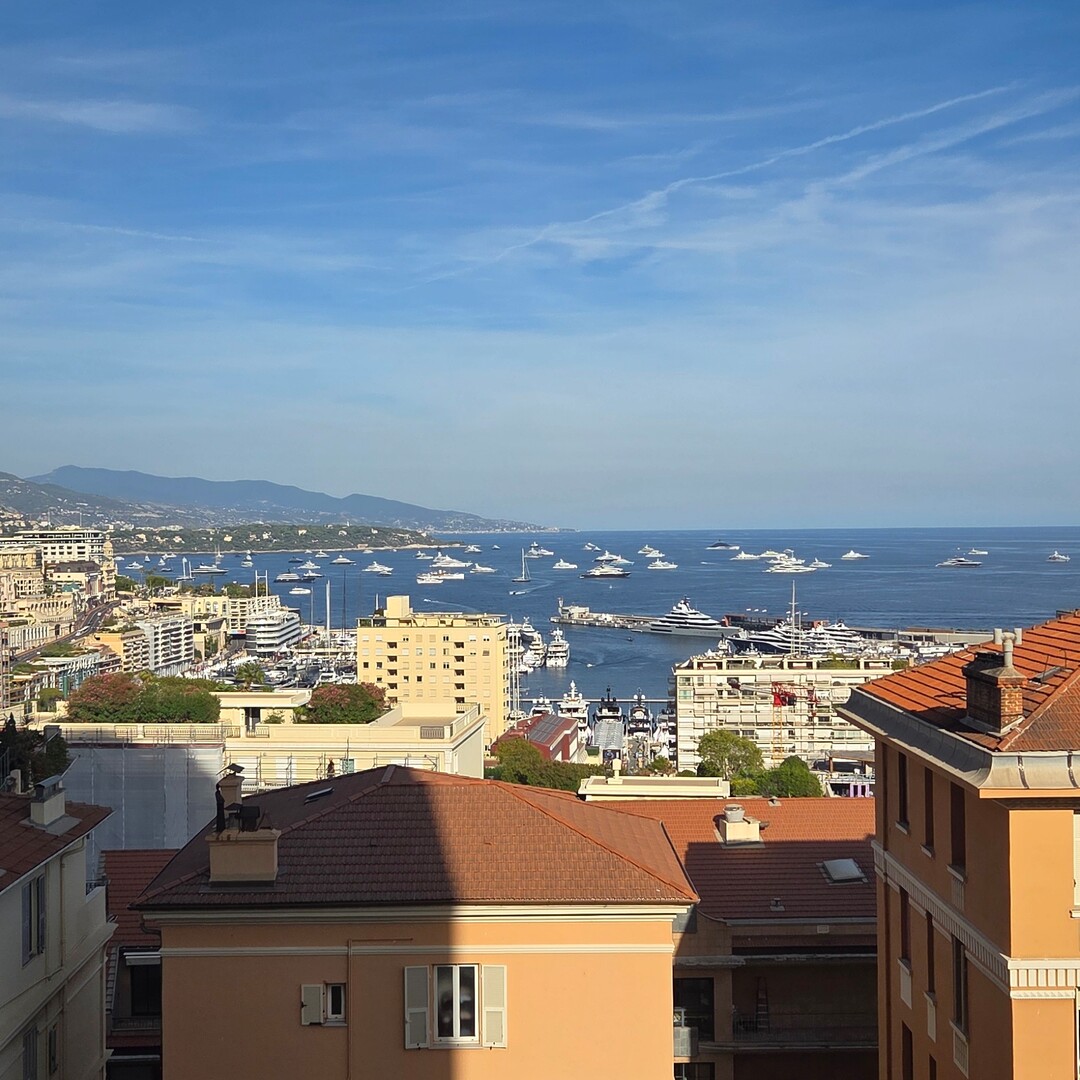Uffici, negozi e locali professionali in vendita o in affitto a Monaco
