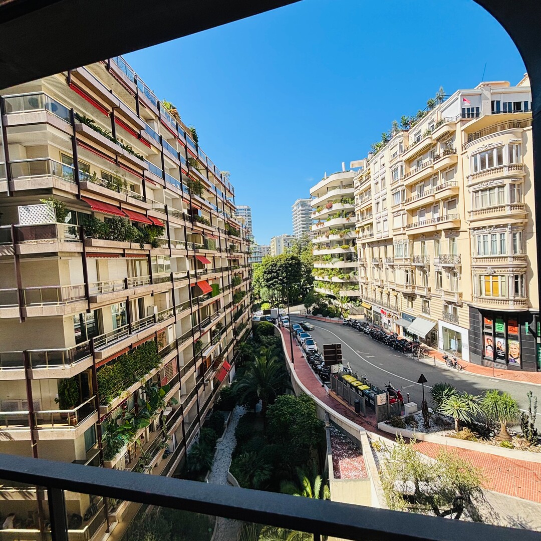 Offices, commercial lease and premises for sale or to rent in Monaco