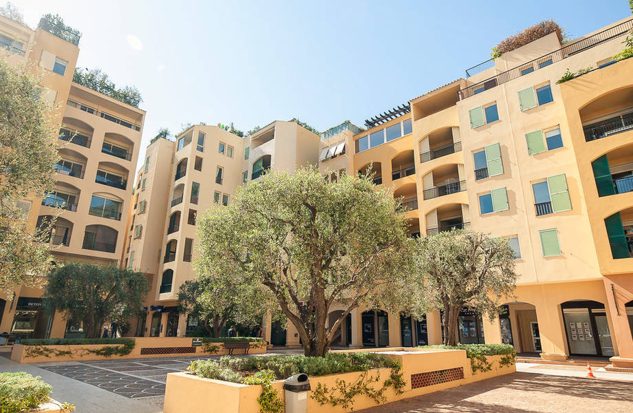 Uffici, negozi e locali professionali in vendita o in affitto a Monaco