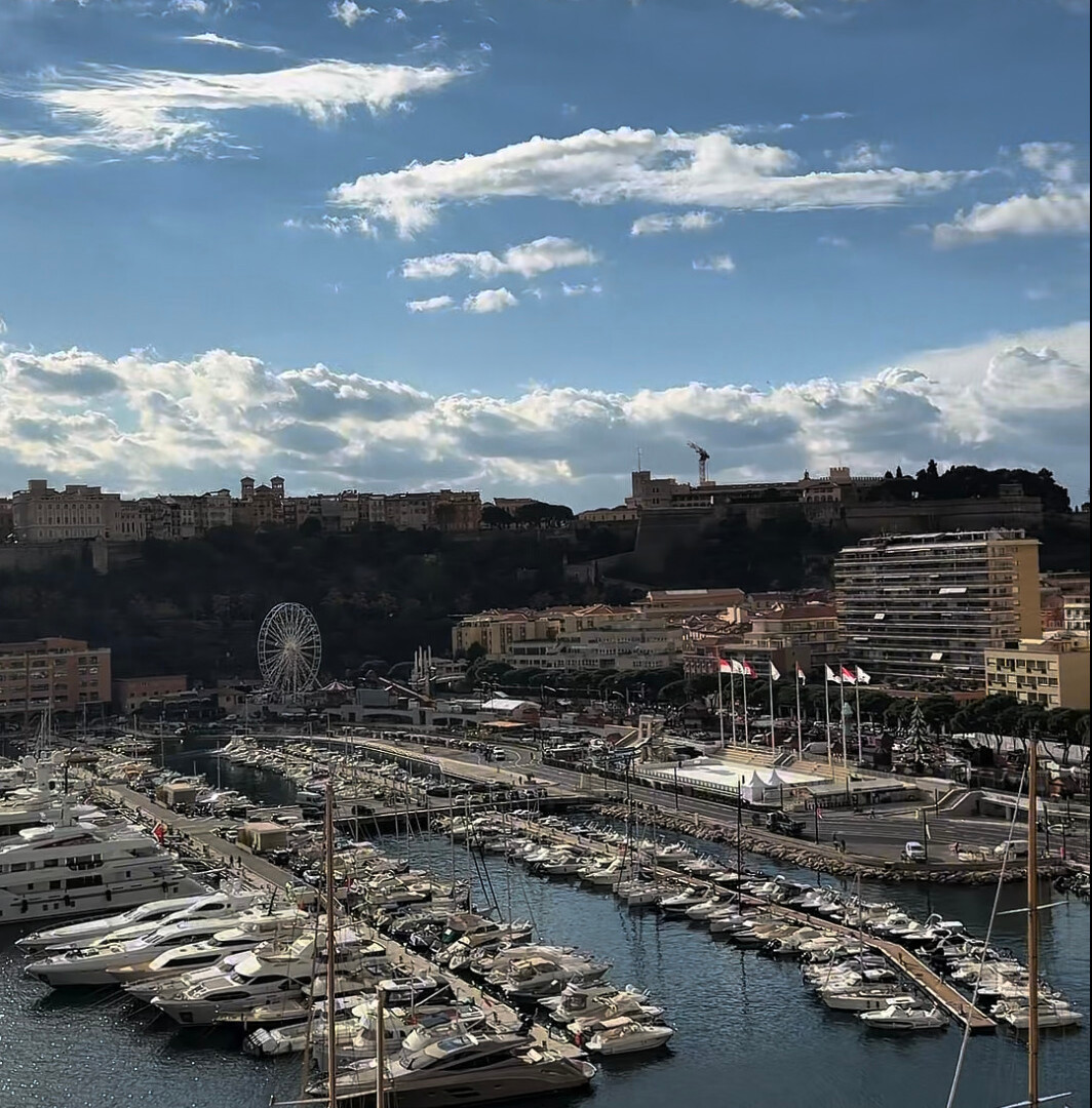 Uffici, negozi e locali professionali in vendita o in affitto a Monaco