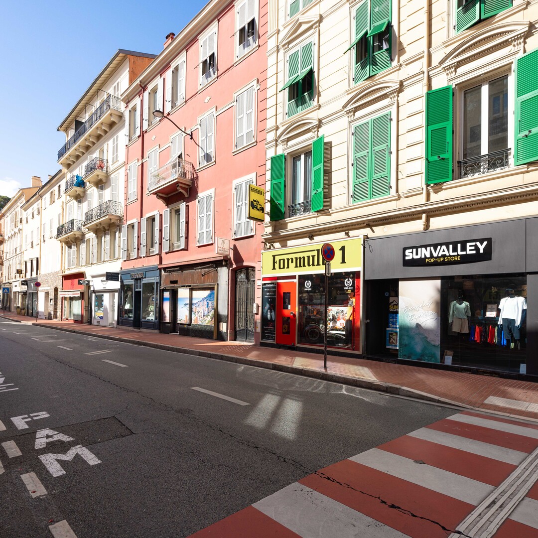 Uffici, negozi e locali professionali in vendita o in affitto a Monaco