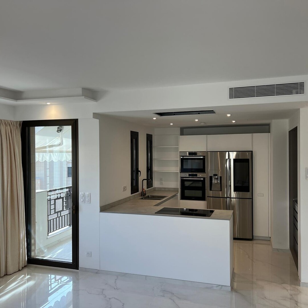 Offices, commercial lease and premises for sale or to rent in Monaco