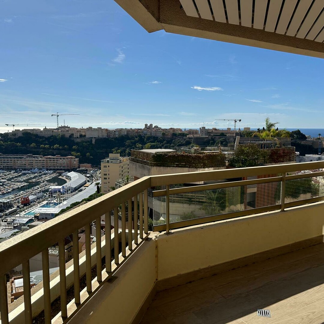 Uffici, negozi e locali professionali in vendita o in affitto a Monaco