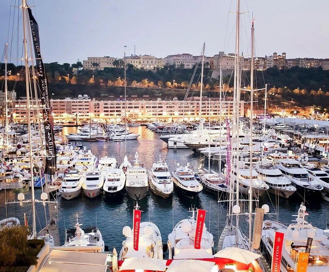 Bureaux, commerces et locaux professionnels à vendre ou à louer à Monaco