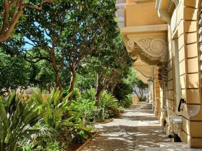 Uffici, negozi e locali professionali in vendita o in affitto a Monaco