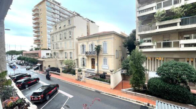Offices, commercial lease and premises for sale or to rent in Monaco