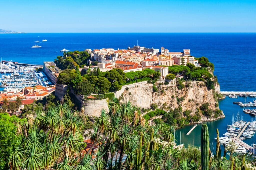 Uffici, negozi e locali professionali in vendita o in affitto a Monaco