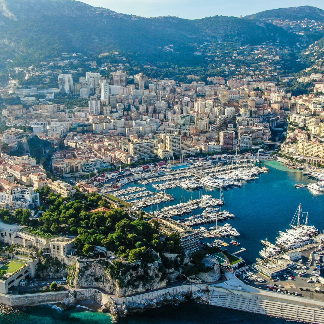 Bureaux, commerces et locaux professionnels à vendre ou à louer à Monaco