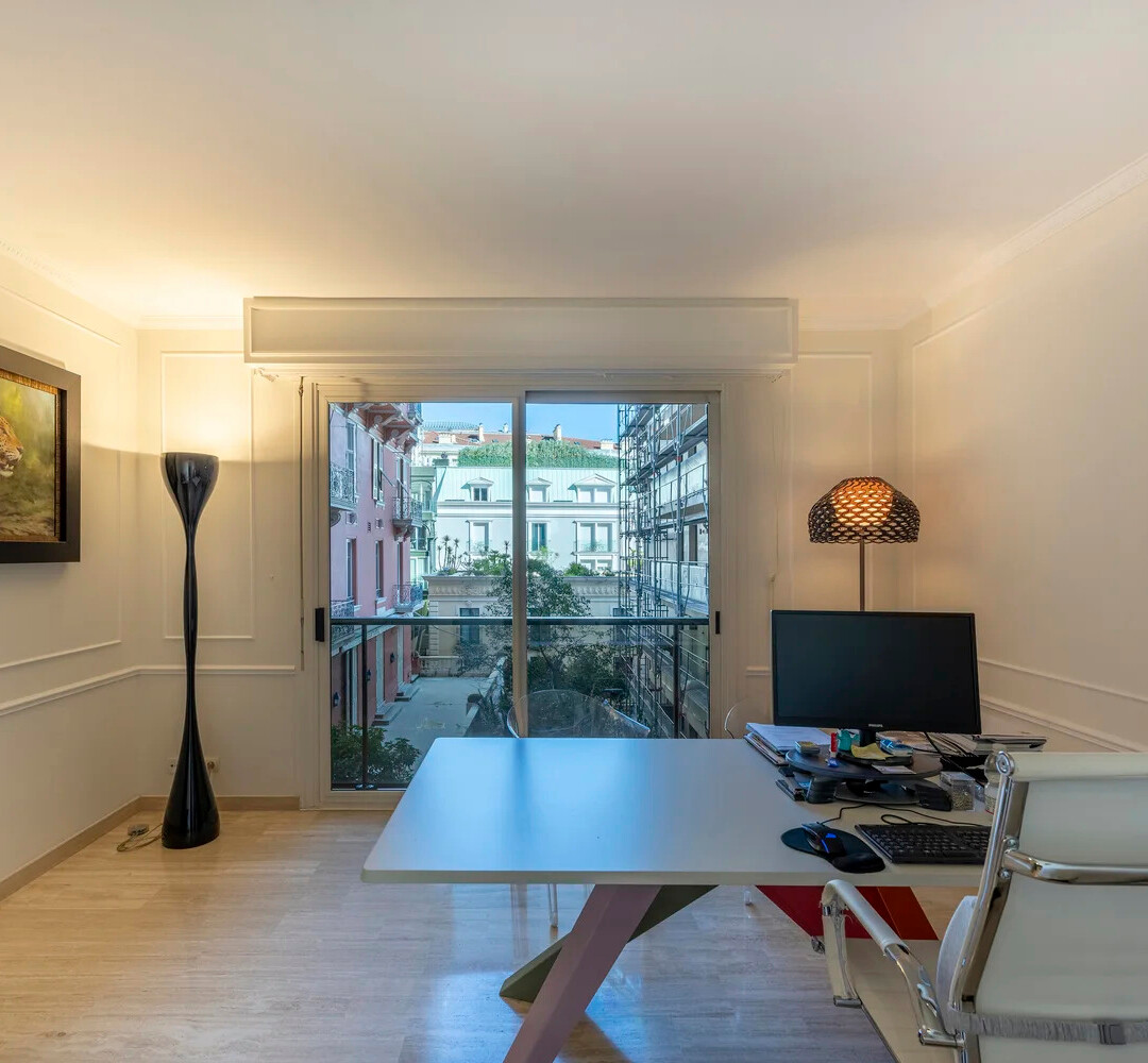 Uffici, negozi e locali professionali in vendita o in affitto a Monaco