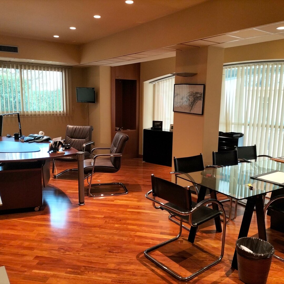 Bureaux, commerces et locaux professionnels à vendre ou à louer à Monaco