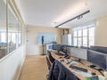 Rare and atypical / an entire floor of 268 m2 - Offices for sale