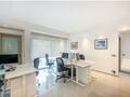 PORT - 2 BEDROOMS FLAT IN VERY GOOD CONDITION - Offices for sale