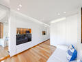 RENOVATED STUDIO WITH SEA VIEW - Offices for sale